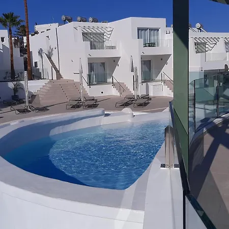 Kikere Puerto del Carmen (Lanzarote)