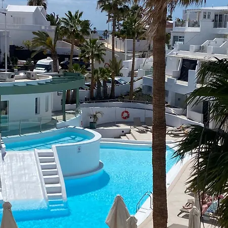Kikere Hotel 3*