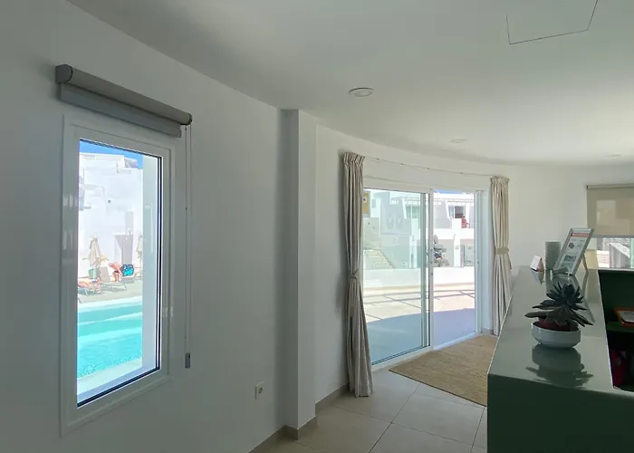 Ξενοδοχείο Kikere 3*